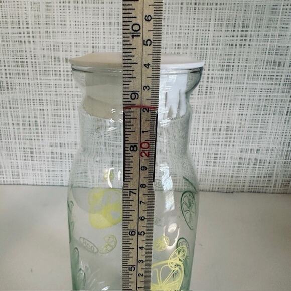 Pyrex Lemon Lime Glass Carafe Pitcher w/Lid Yellow/Green 1 Quart Vintage - Picture 9 of 11